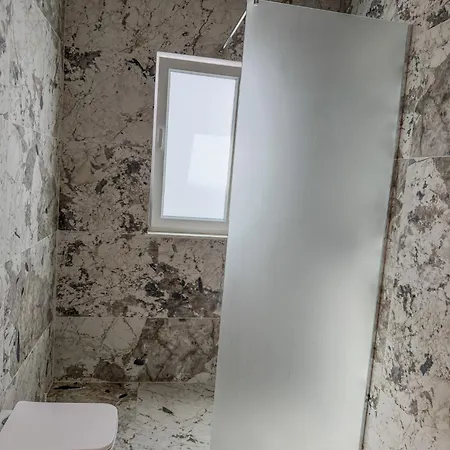 Dean - Sindi 别墅 Vorë