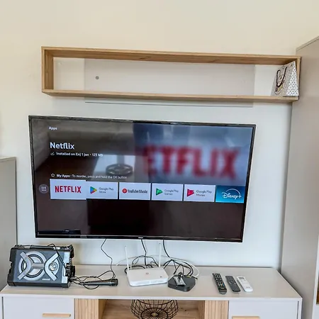 Villa Dean - Sindi *