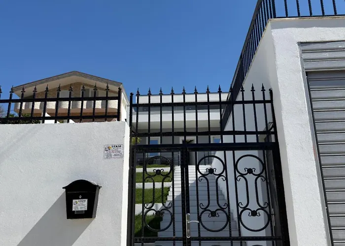 Villa Dean - Sindi Vorë