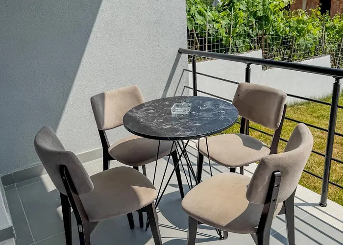 Villa Dean - Sindi Vorë