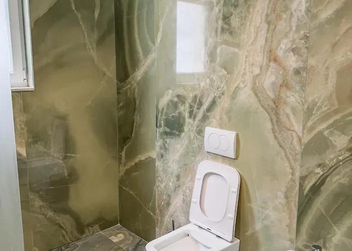 Dean - Sindi Villa Vorë